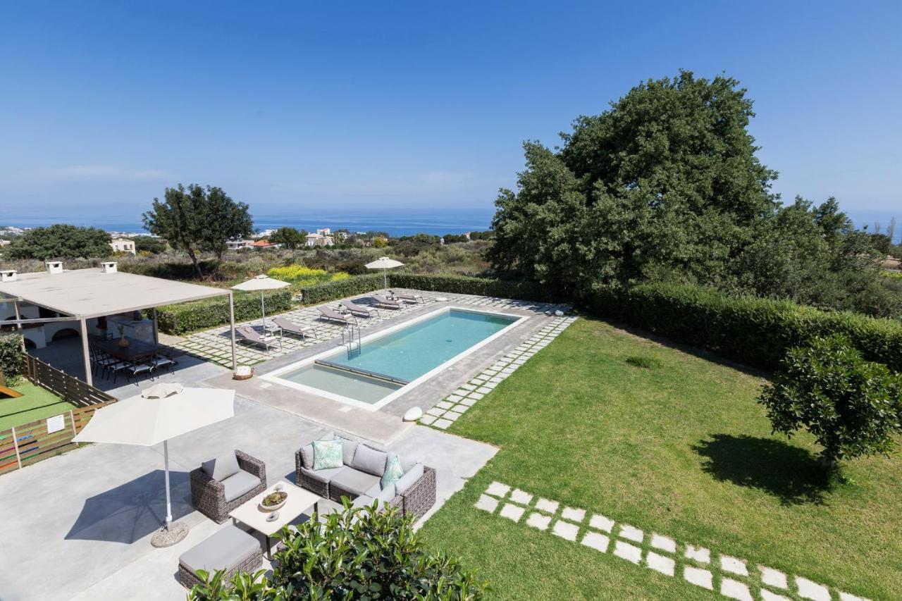 Mikro Metochi Lux Villa Mia With Heated Pool, 2Km To Beach & Childrens Area! מראה חיצוני תמונה