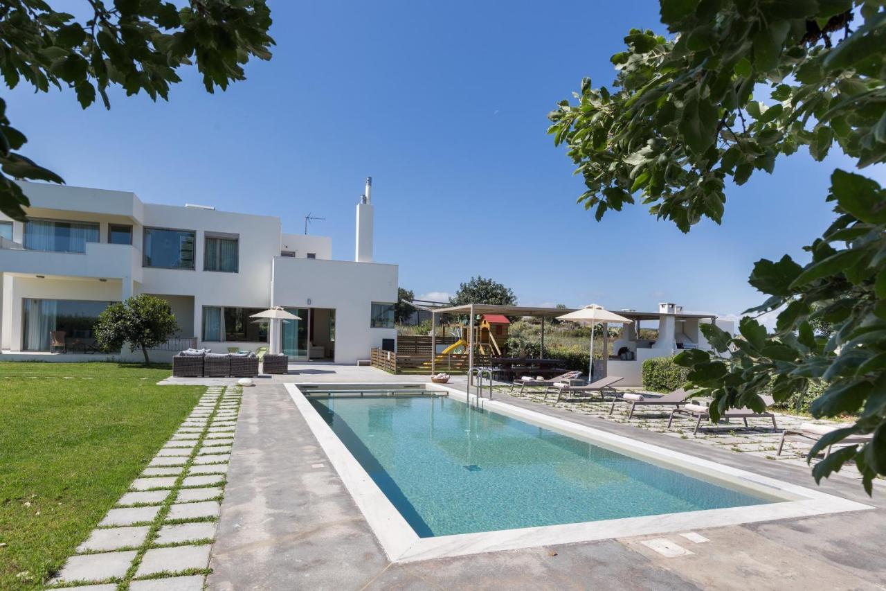 Mikro Metochi Lux Villa Mia With Heated Pool, 2Km To Beach & Childrens Area! מראה חיצוני תמונה