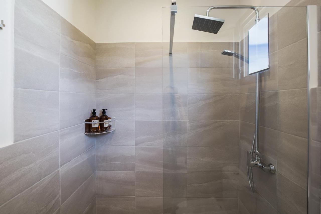 Mikro Metochi Lux Villa Mia With Heated Pool, 2Km To Beach & Childrens Area! מראה חיצוני תמונה